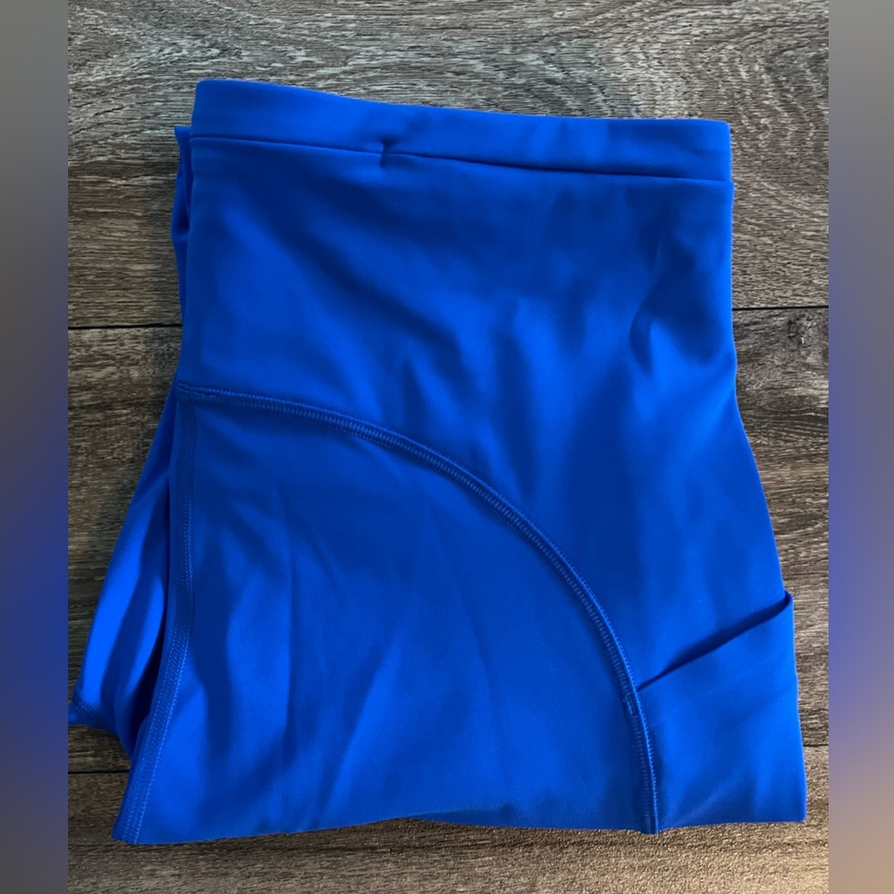 Lululemon Swift Speed Tight Size-10 28”